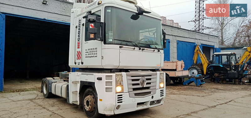 Тягач Renault Magnum 2008 в Киеве фото Тягач Renault Magnum 2008 в Киеве