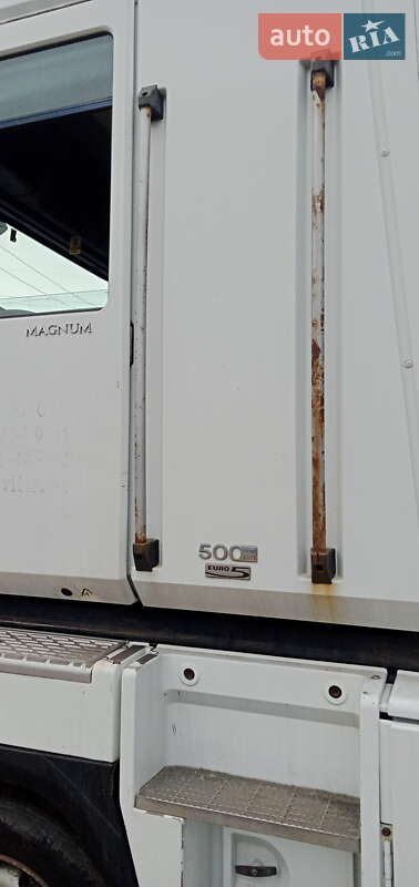 Тягач Renault Magnum 2008 в Киеве фото 20 Тягач Renault Magnum 2008 в Киеве