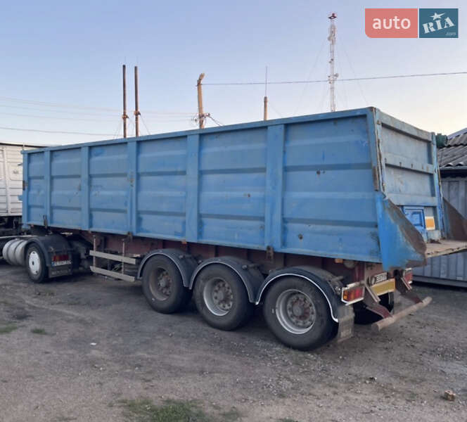 Тягач Renault Magnum 2005 в Вознесенске