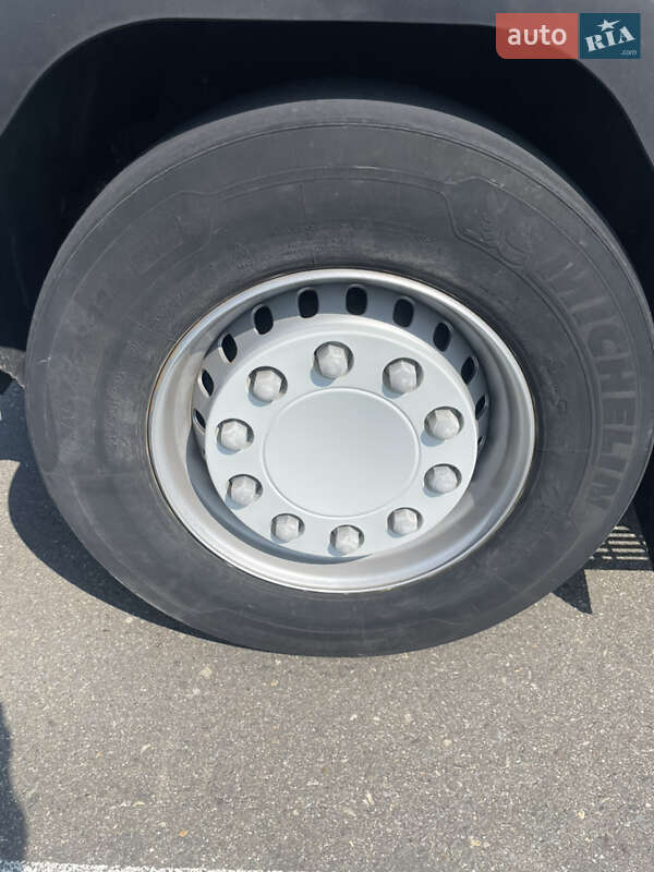 Тягач Renault Magnum 2011 в Іршаві