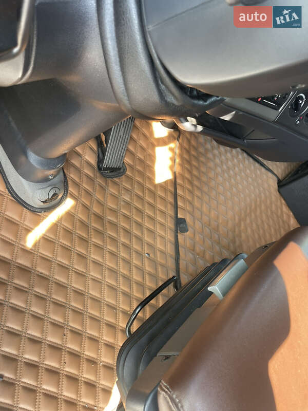 Тягач Renault Magnum 2011 в Іршаві