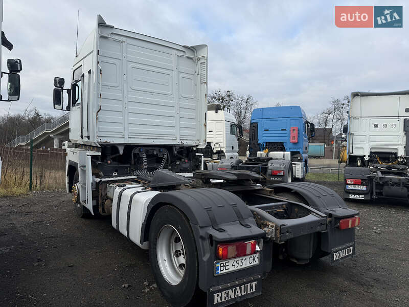 Тягач Renault Magnum 2011 в Києві