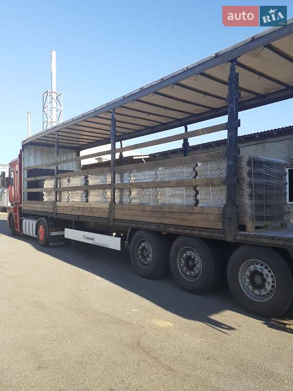 Тягач Renault Magnum 2007 в Кам'янець-Подільському