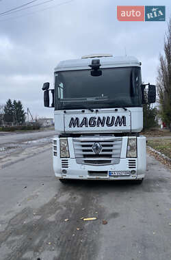 Тягач Renault Magnum 2008 в Кременчуге