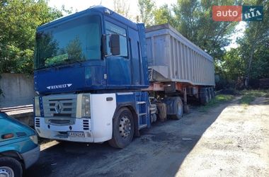 Зерновоз Renault Magnum 2006 в Черкасах