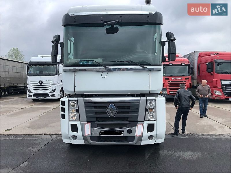 Renault Magnum 2010