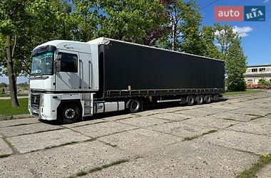 Тягач Renault Magnum 2011 в Буске