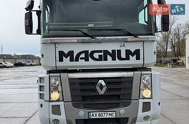 Тягач Renault Magnum 2010 в Харкові