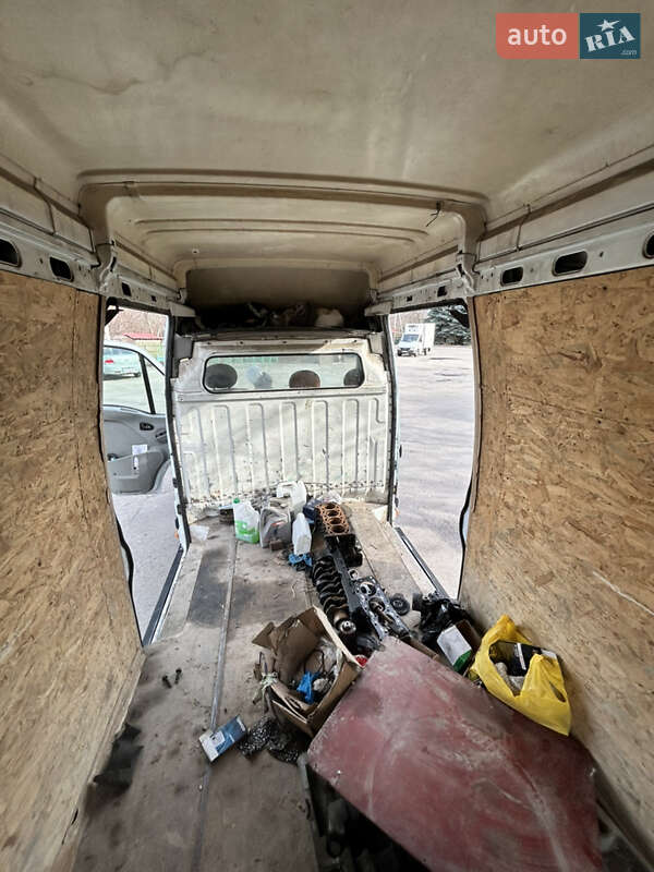 Грузовой фургон Renault Mascott 2006 в Полтаве