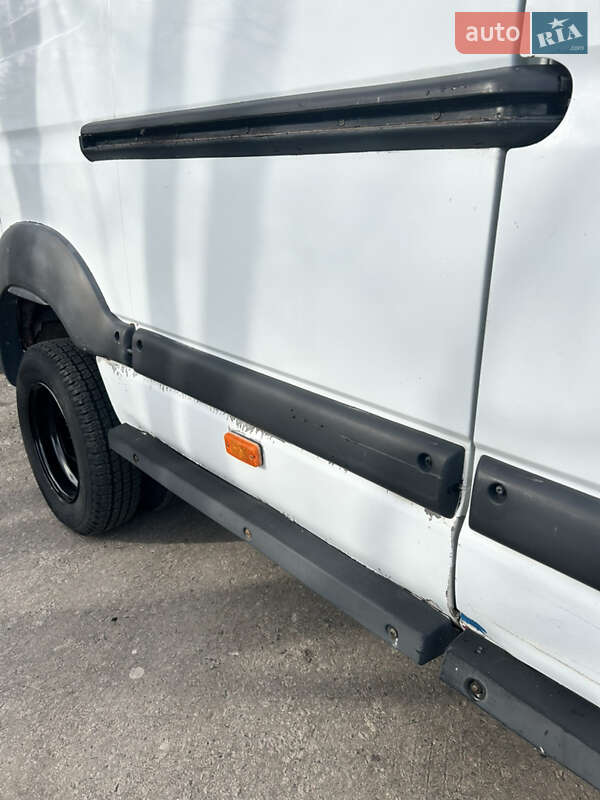 Грузовой фургон Renault Mascott 2006 в Полтаве