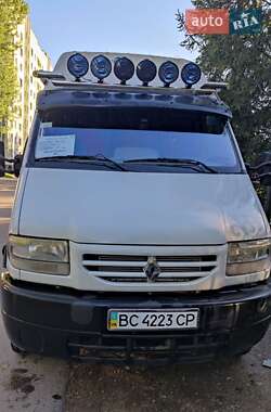 Вантажний фургон Renault Mascott 2001 в Львові