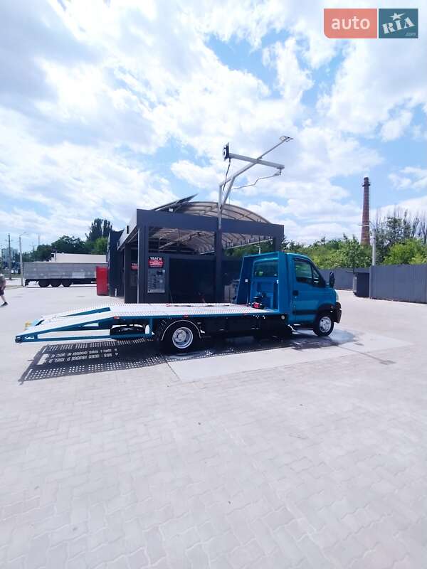 Автовоз Renault Mascott 2006 в Николаеве
