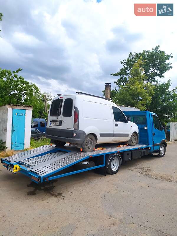 Автовоз Renault Mascott 2006 в Николаеве