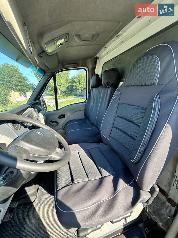 Грузовой фургон Renault Mascott 2006 в Полтаве