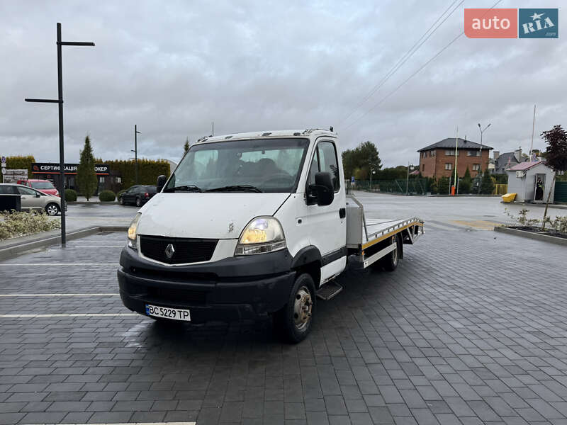 Автовоз Renault Mascott 2004 в Городке