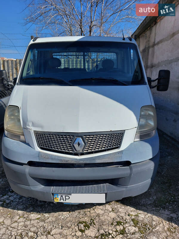 Renault Mascott 2005