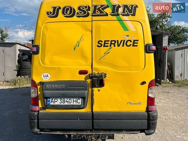 Другие автобусы Renault Mascott 2003 в Запорожье