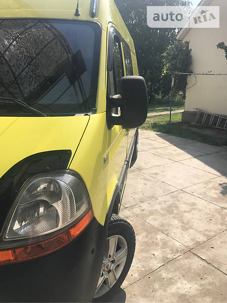 Минивэн Renault Master 2010 в Тячеве