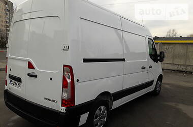 Грузопассажирский фургон Renault Master 2015 в Тернополе