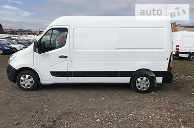 Грузопассажирский фургон Renault Master 2016 в 