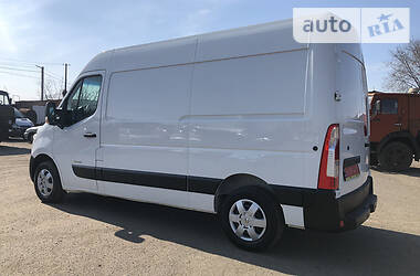 Вантажопасажирський фургон Renault Master 2015 в 