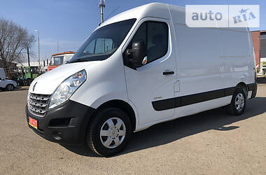 Вантажопасажирський фургон Renault Master 2015 в 