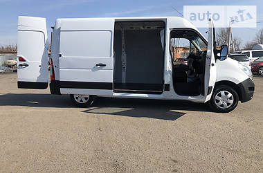 Вантажопасажирський фургон Renault Master 2015 в 