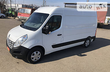 Вантажопасажирський фургон Renault Master 2015 в 