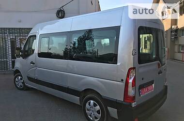 Вантажопасажирський фургон Renault Master 2011 в 