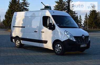Вантажопасажирський фургон Renault Master 2016 в 