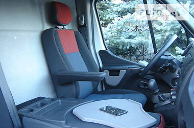 Вантажопасажирський фургон Renault Master 2016 в 