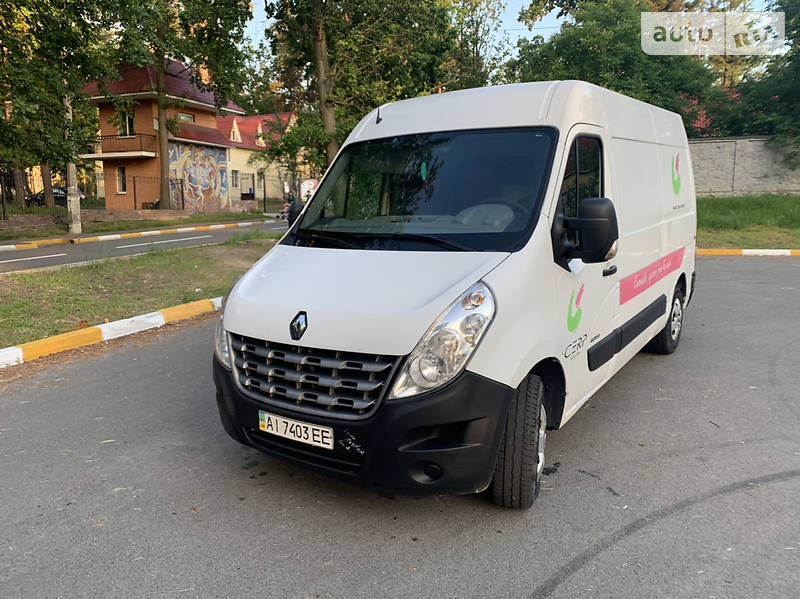 Вантажопасажирський фургон Renault Master 2010 в Києві