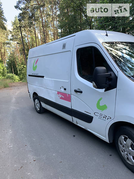 Вантажний фургон Renault Master 2010 в Києві