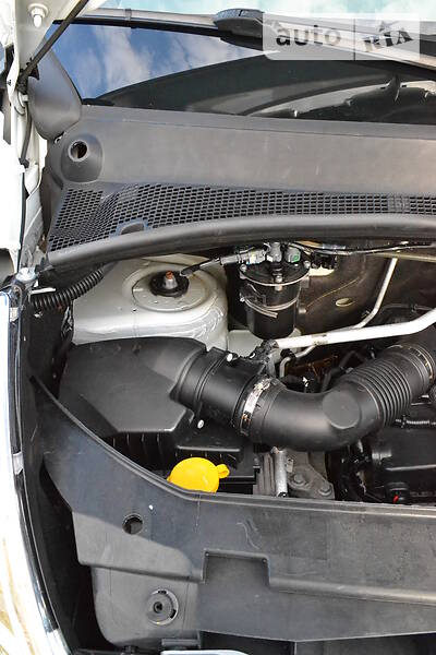 Вантажопасажирський фургон Renault Master 2015 в Броварах фото 52 Вантажопасажирський фургон Renault Master 2015 в Броварах