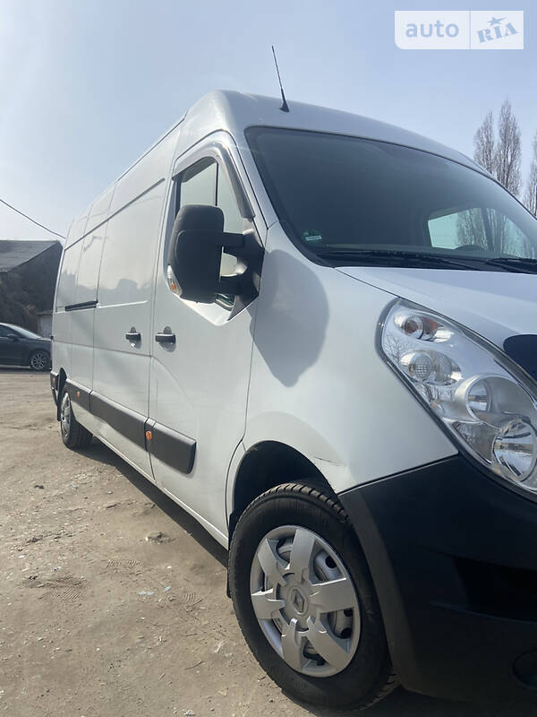Грузовой фургон Renault Master 2013 в Мелитополе