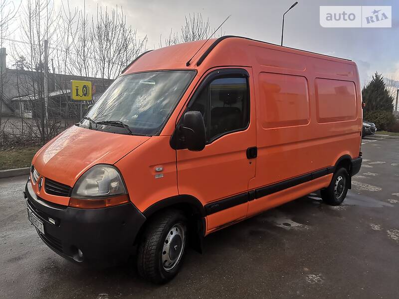 Грузопассажирский фургон Renault Master 2007 в Волочиске