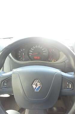 Грузовой фургон Renault Master 2015 в 