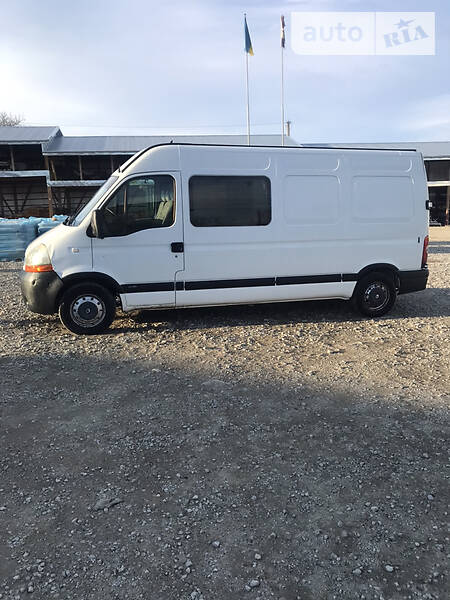 Минивэн Renault Master 2006 в Новоднестровске