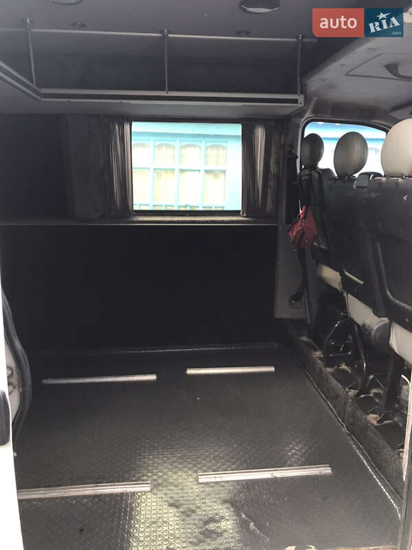 Минивэн Renault Master 2006 в Новоднестровске фото 20 Минивэн Renault Master 2006 в Новоднестровске