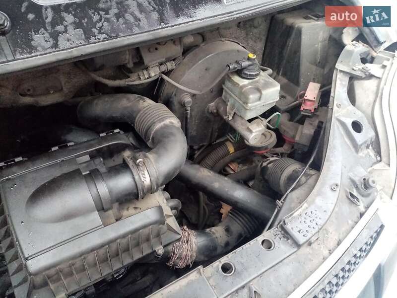 Минивэн Renault Master 2005 в Киеве фото 10 Минивэн Renault Master 2005 в Киеве