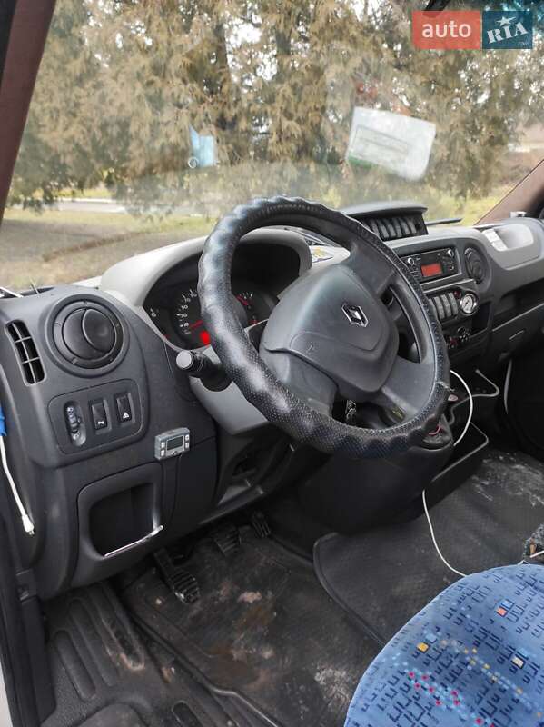 Универсал Renault Master 2013 в Дрогобыче