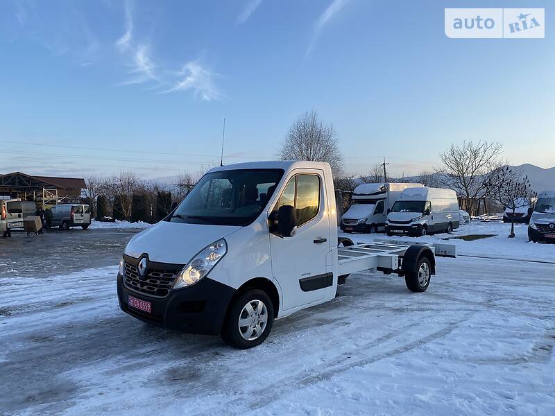 Платформа Renault Master 2017 в Хусті