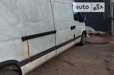 Вантажний фургон Renault Master 2007 в Тернополі