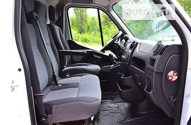 Минивэн Renault Master 2017 в 