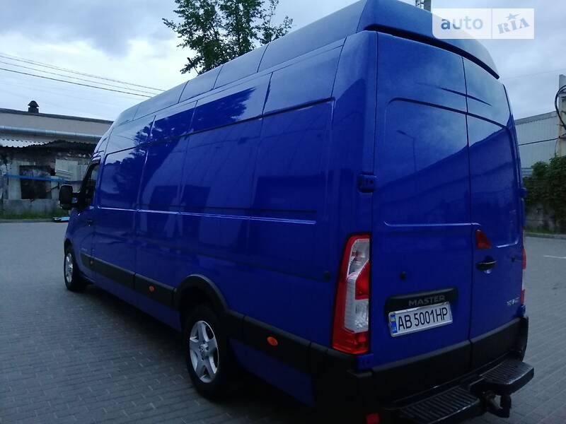 Грузовой фургон Renault Master 2017 в Лысянке