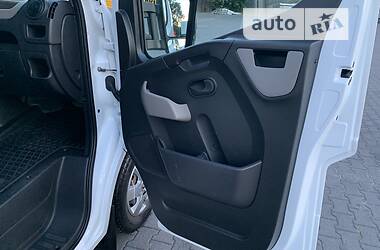 Вантажний фургон Renault Master 2017 в 