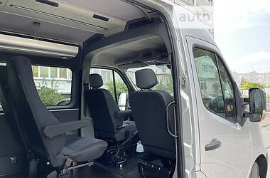 Минивэн Renault Master 2017 в 
