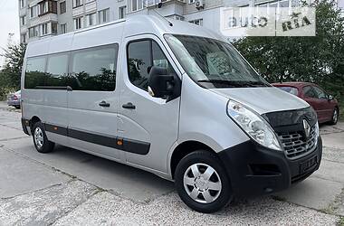 Минивэн Renault Master 2017 в 