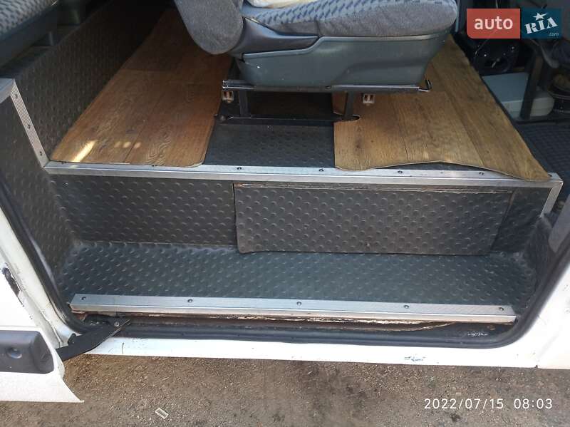 Другие автобусы Renault Master 2000 в Первомайске