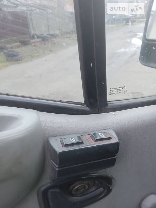 Рефрижератор Renault Master 2002 в Днепре